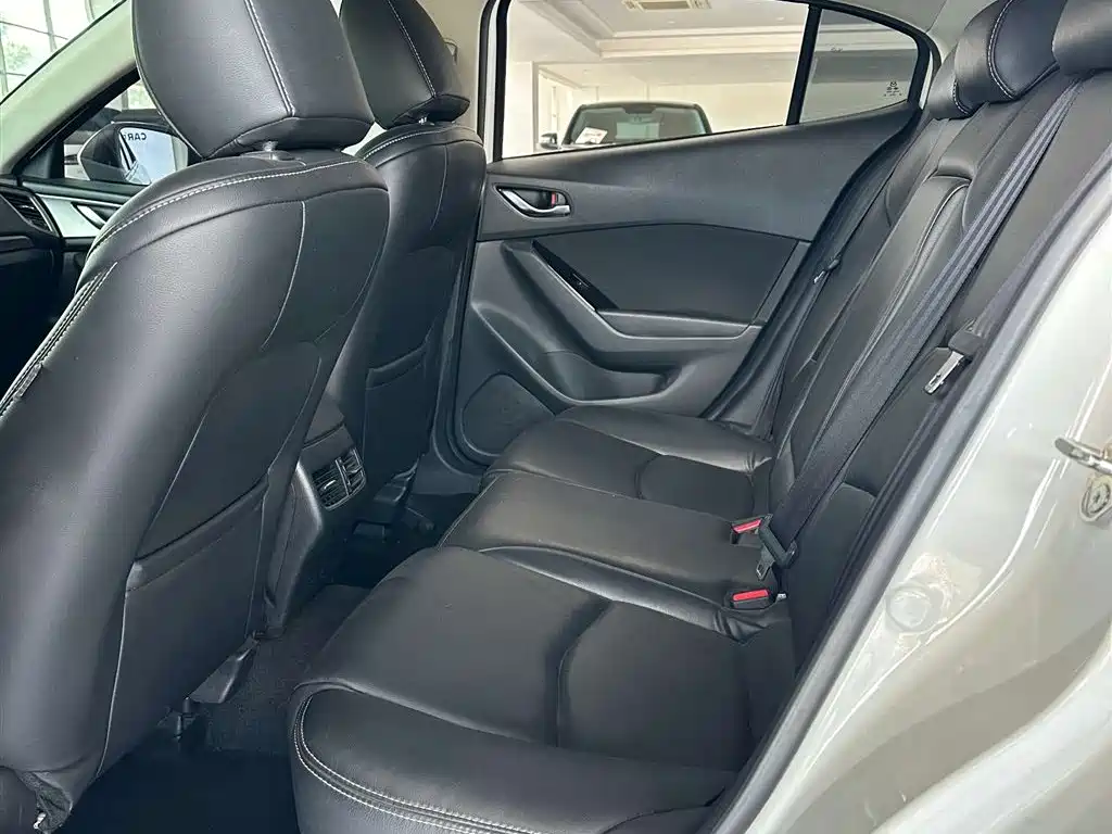 Mazda3 Angkesela 2017 sedan 1.5L automatic luxury model National V купить на сайте DeffCars