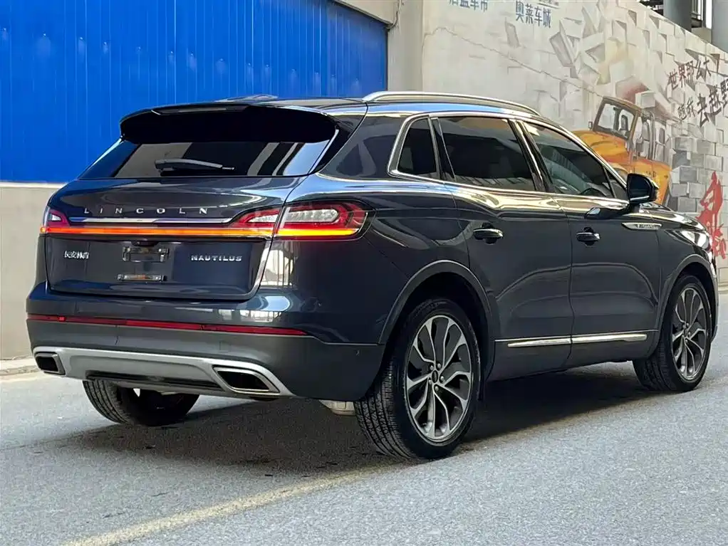 Voyager 2021 2.0T four-wheel drive elegant version купить на сайте DeffCars