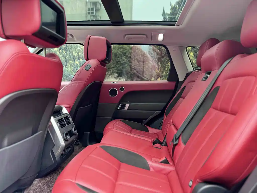 Range Rover Sport 2021 3.0 L6 Black Edition купить на сайте DeffCars