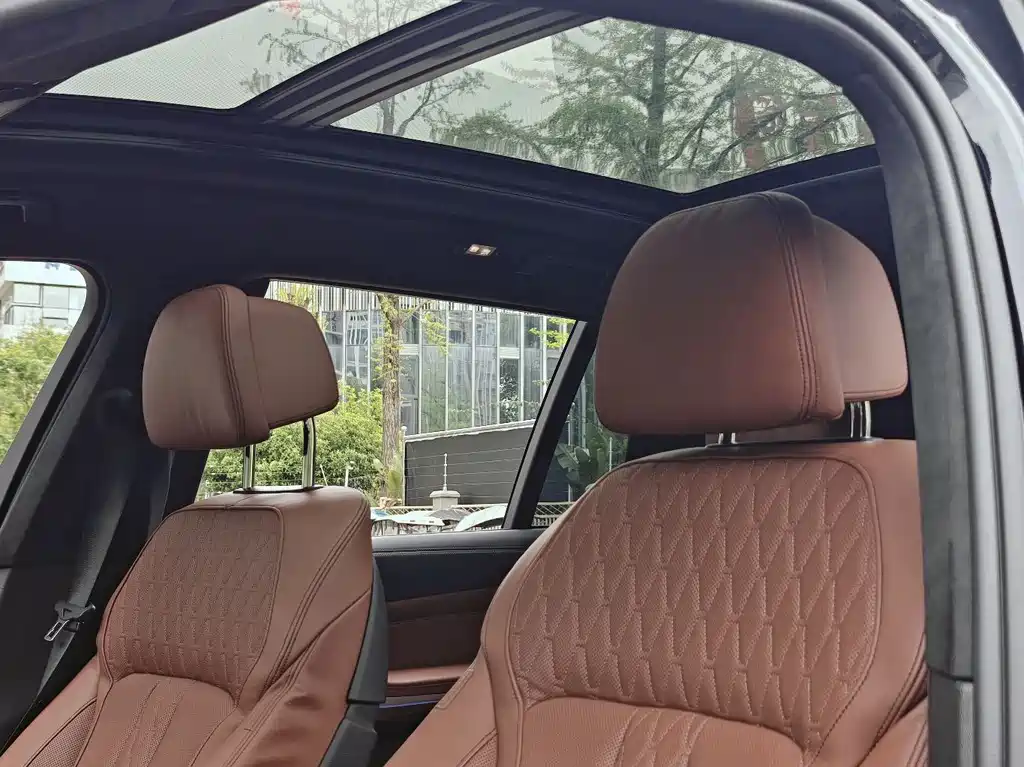 BMW X7 2021 xDrive40i Exclusive M Sports Package купить на сайте DeffCars