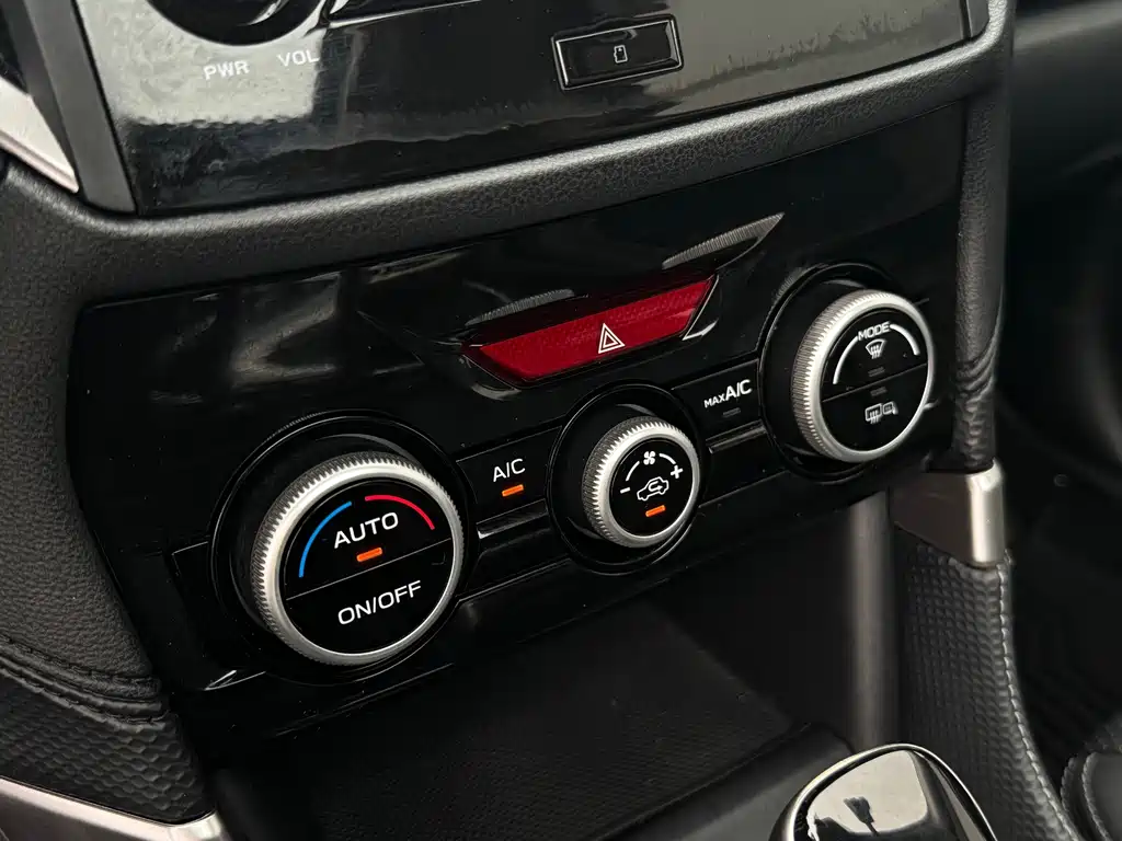 Forester 2019 2.0i Deluxe Edition EyeSight купить на сайте DeffCars