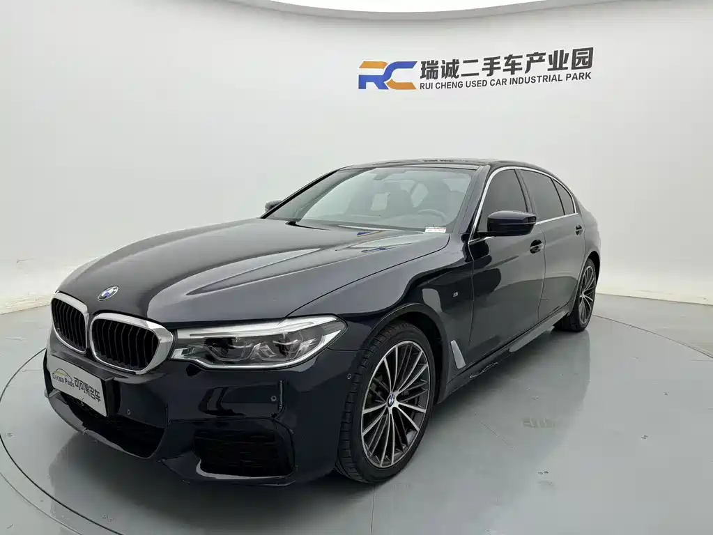 BMW 5 Series 2020 530Li Leading M Sports Package купить на сайте DeffCars