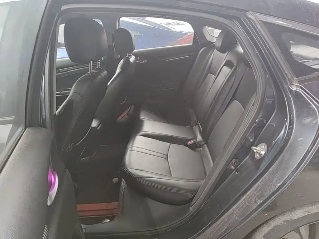 Civic 2019 220TURBO CVT Combustion Edition Country VI купить на сайте DeffCars