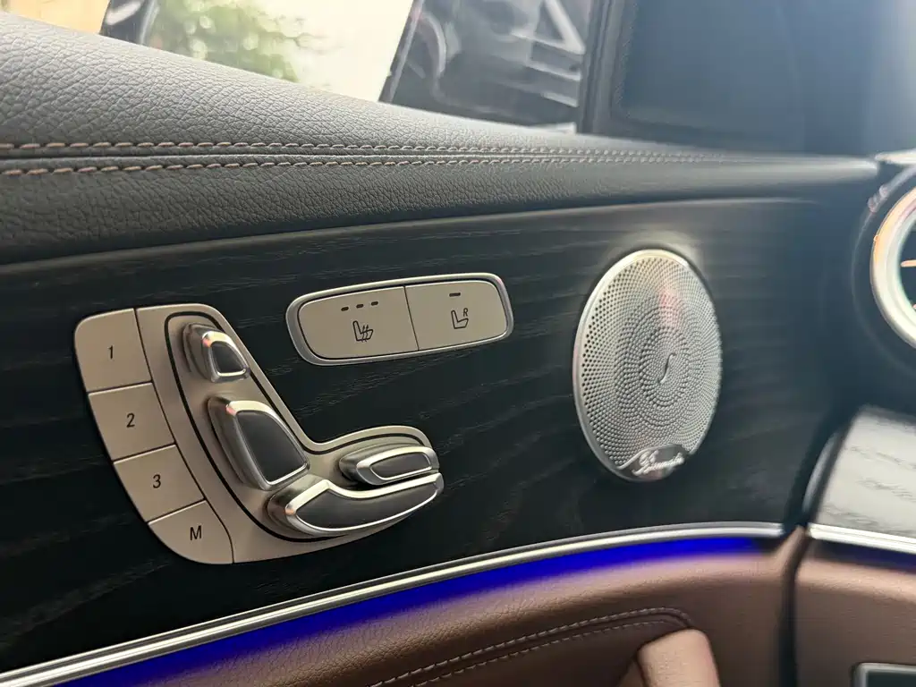 Mercedes-Benz E-Class 2021 E 300 L Luxury Model купить на сайте DeffCars