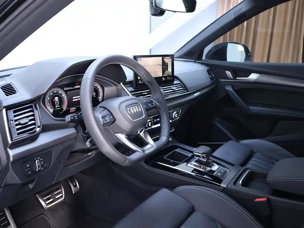 Audi Q5L 2023 45T luxury and dynamic model купить на сайте DeffCars