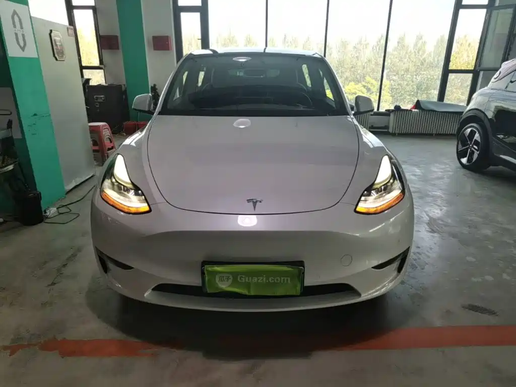 Model Y 2021 long-range all-wheel drive version 3D7 купить на сайте DeffCars