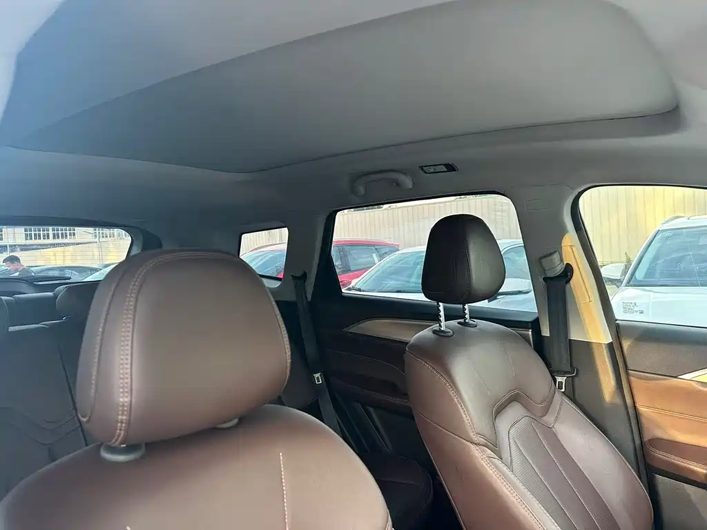 Jietu X90 PLUS 2023 model 1.6TD DCT villa 7 seats купить на сайте DeffCars
