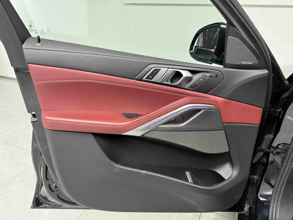 BMW X6 2020 xDrive40i M Sports Package купить на сайте DeffCars