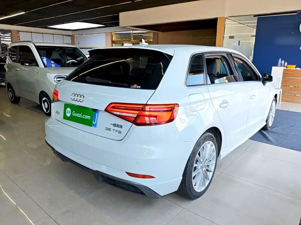 Audi A3 2018 30th anniversary model Sportback 35 TFSI fashionable model купить на сайте DeffCars