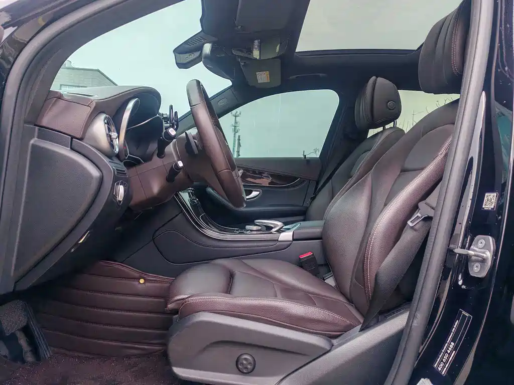 Mercedes-Benz GLC 2019 GLC 260 4MATIC Dynamic купить на сайте DeffCars