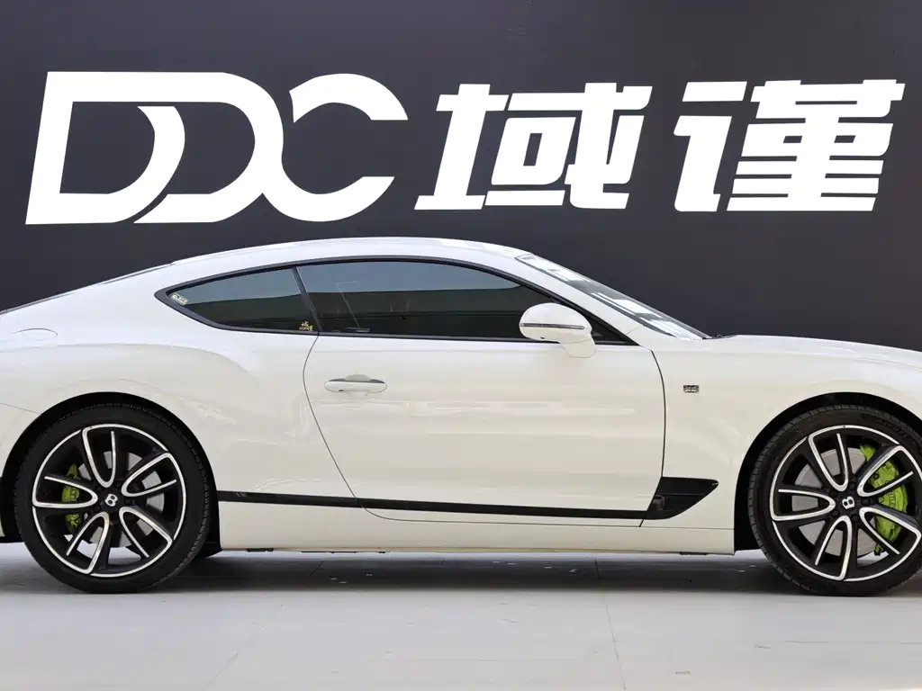 Continental 2020 4.0T GT V8 купить на сайте DeffCars