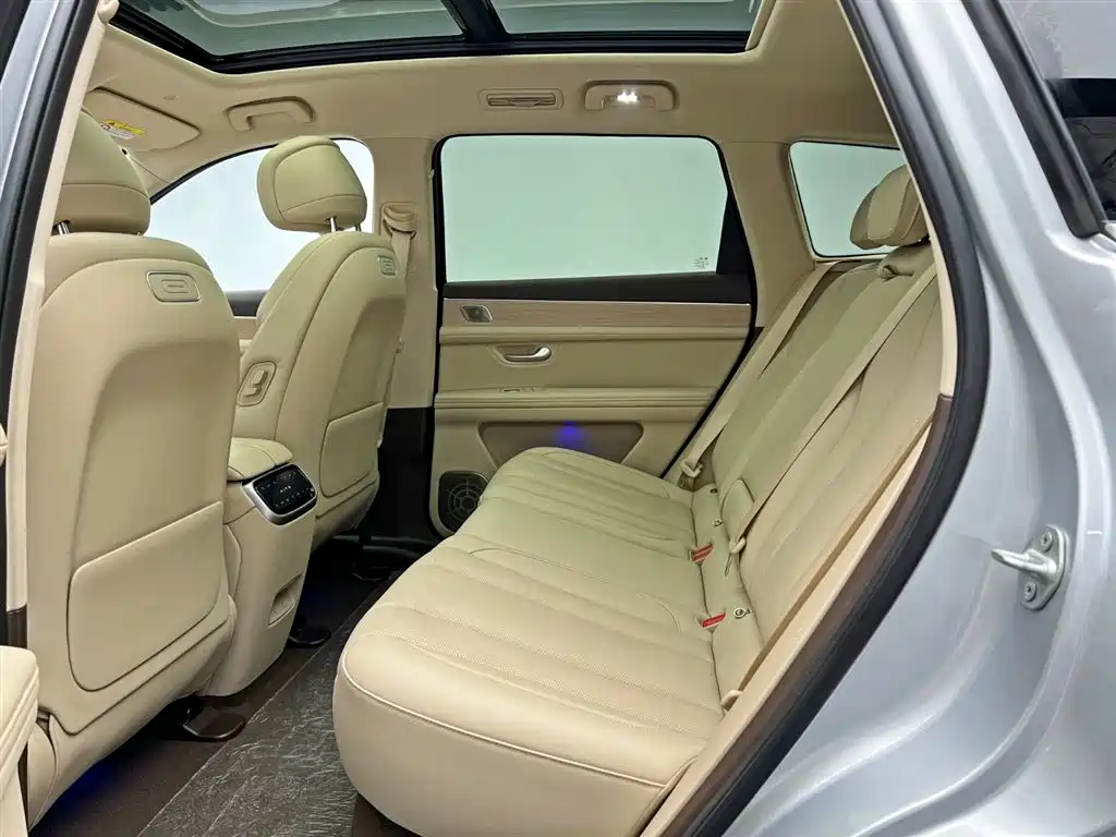 Wenjie M7 2024 1.5T Smart Driving Rear Drive Pro Version 5 Seats купить на сайте DeffCars