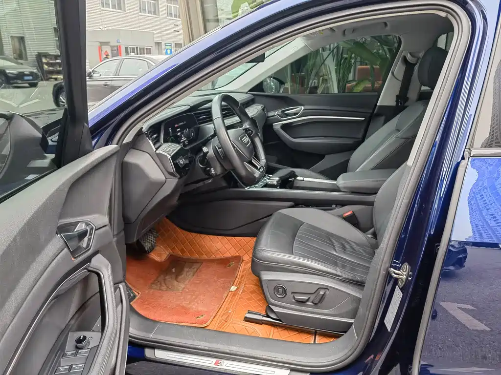 Audi e-tron imported 2022 Sportback 55 quattro luxury model купить на сайте DeffCars