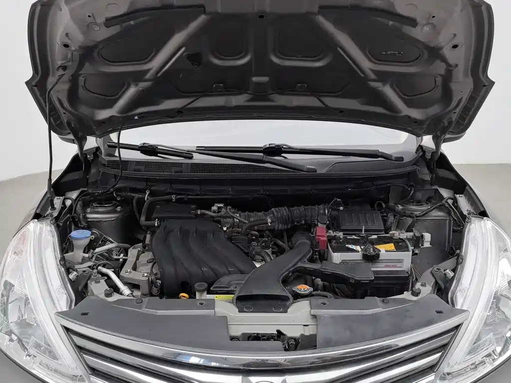 Liwei 2015 1.6XE manual comfort version купить на сайте DeffCars