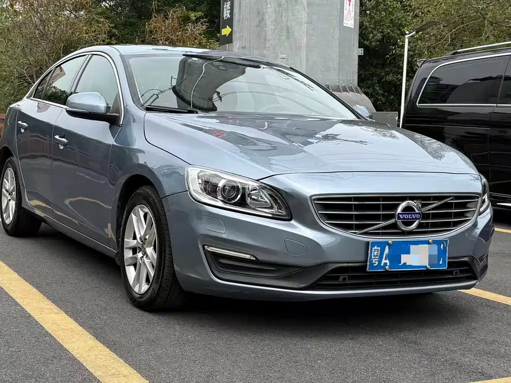 Volvo S60 2018 S60L T3 Smart Edition купить на сайте DeffCars