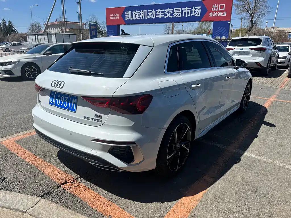 Audi A3 2022 Sportback 35 TFSI stylish and sporty купить на сайте DeffCars