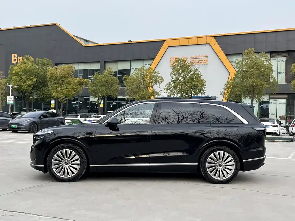 Ledo L90 2025 Max six-seater version купить на сайте DeffCars