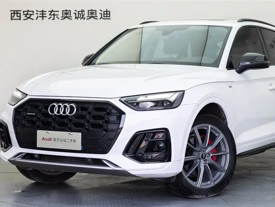 Audi Q5L 2022 40T luxury and dynamic model купить на сайте DeffCars