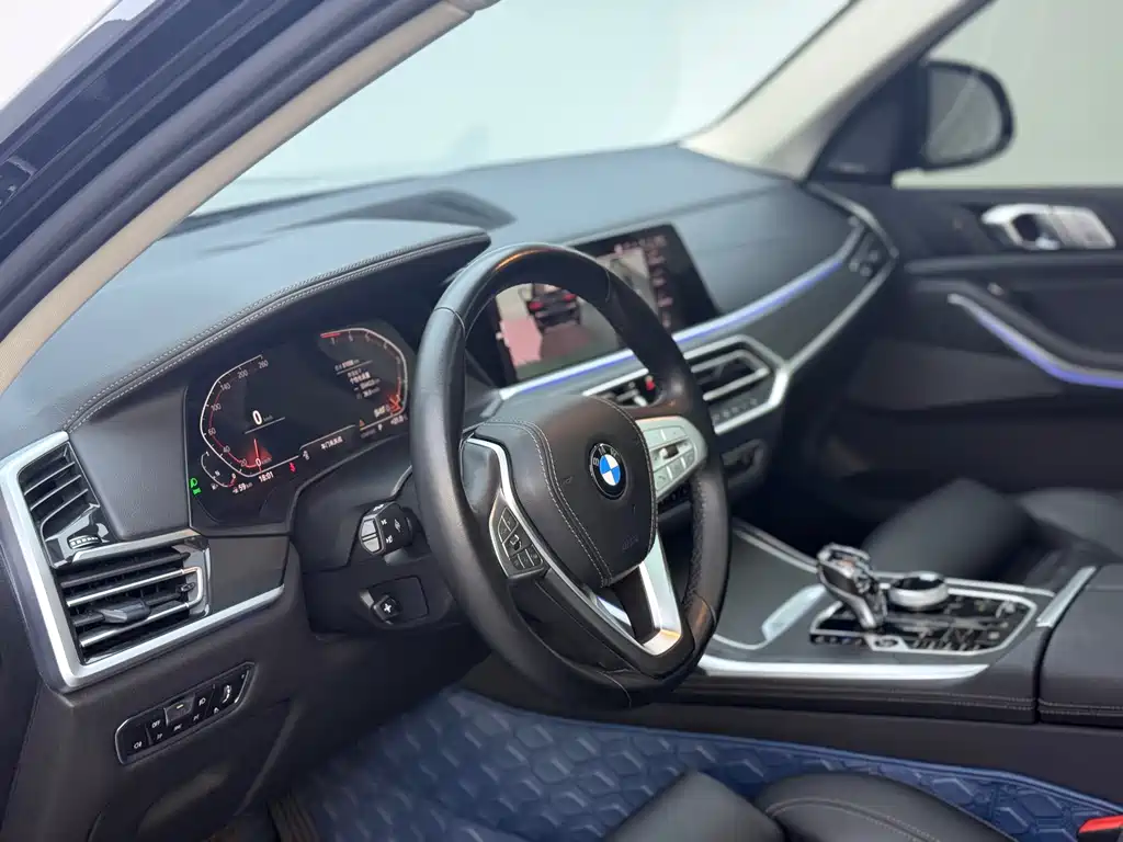 BMW X7 2019 xDrive40i Leading Luxury Package купить на сайте DeffCars