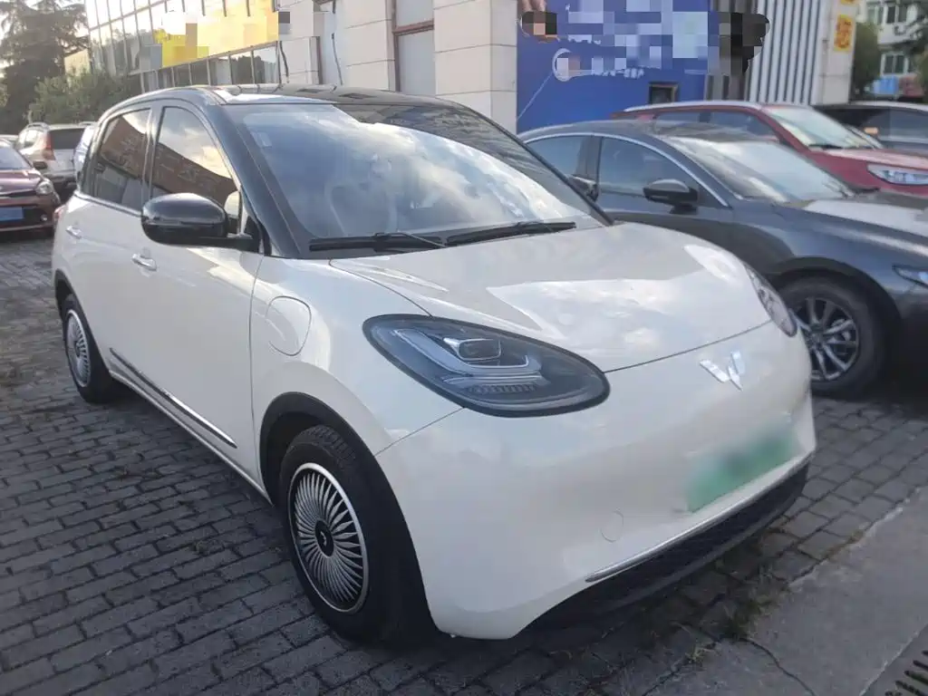 Wuling Bingo 2025 model 333km Lingxi Internet model купить на сайте DeffCars