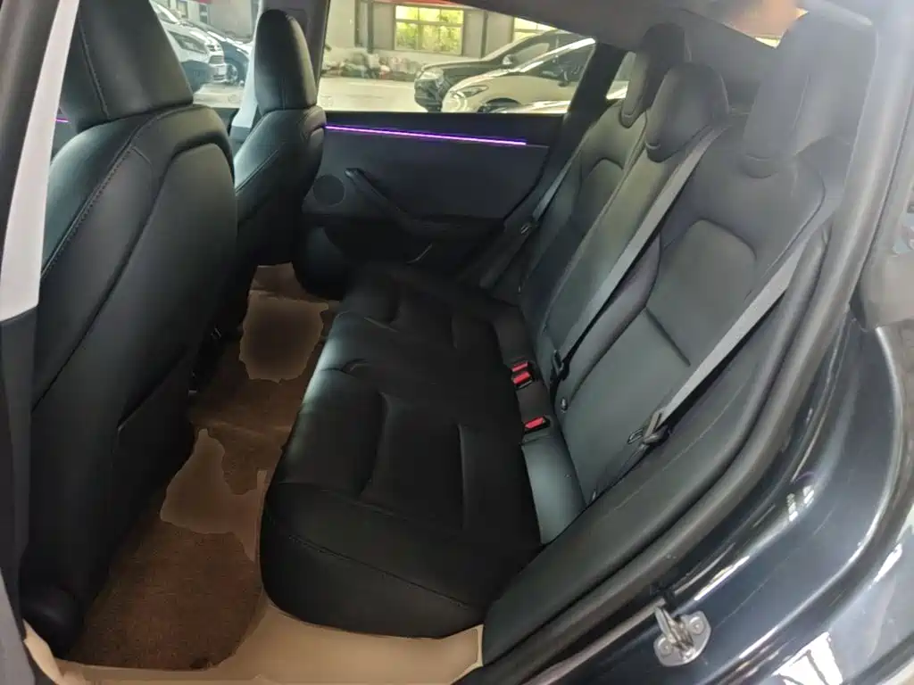Model 3 2025 rear-wheel drive version купить на сайте DeffCars