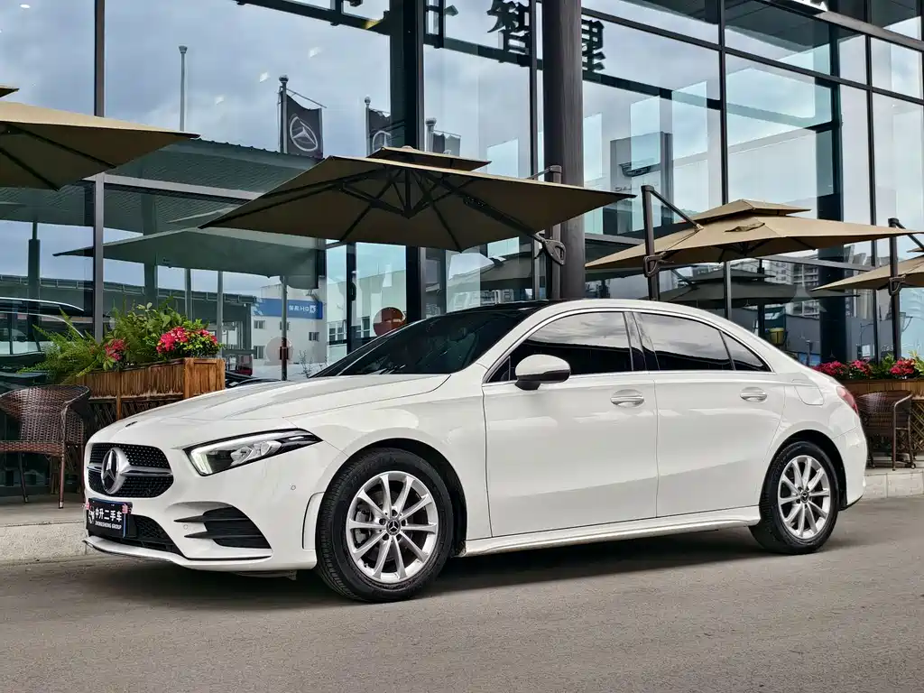 Mercedes-Benz A-Class 2021 A 200 L Sports Sedan Fashionable купить на сайте DeffCars