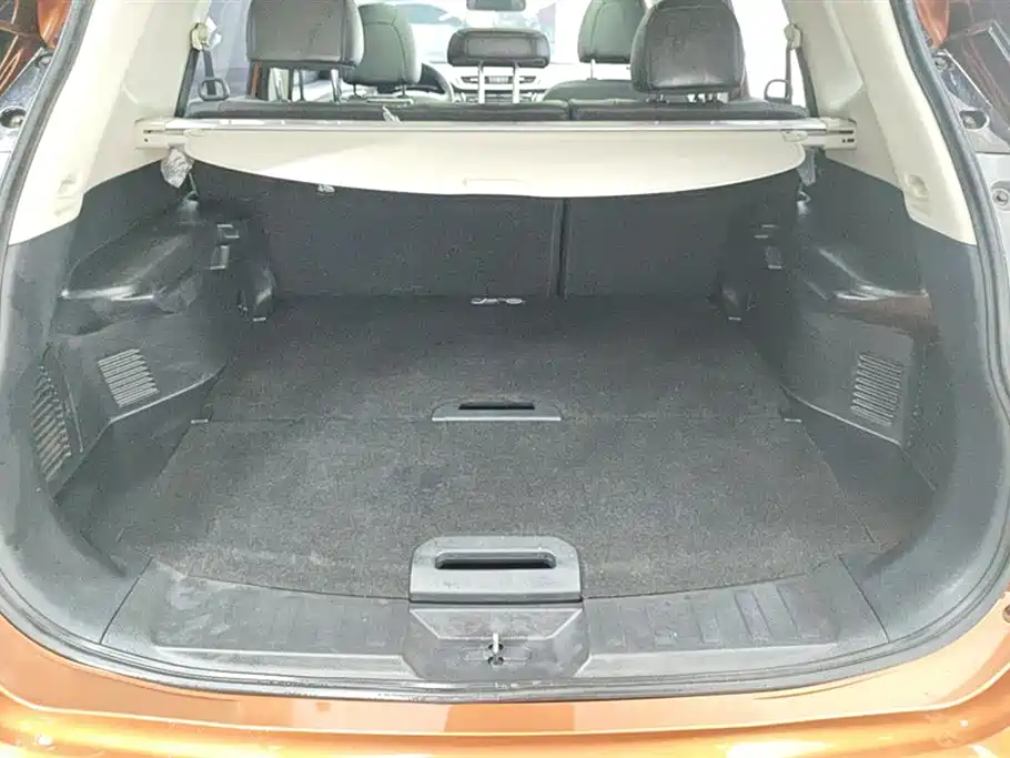 X-Trail 2014 2.0L CVT Comfort Edition 2WD купить на сайте DeffCars