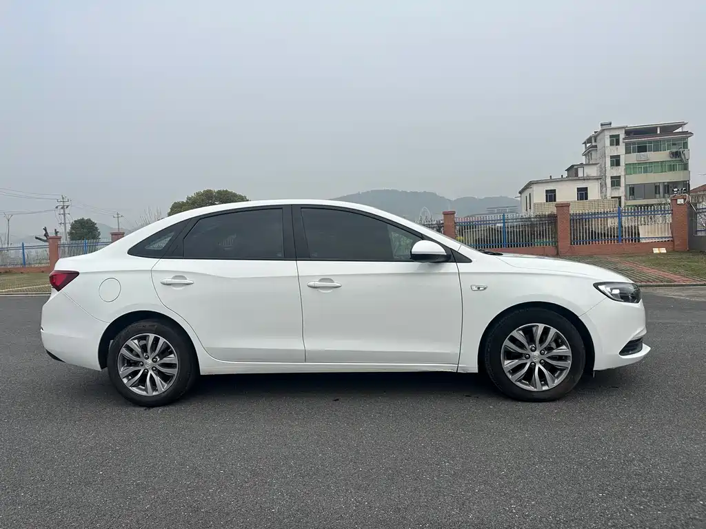 Yinglang 2021 1.3T automatic light hybrid elite model купить на сайте DeffCars