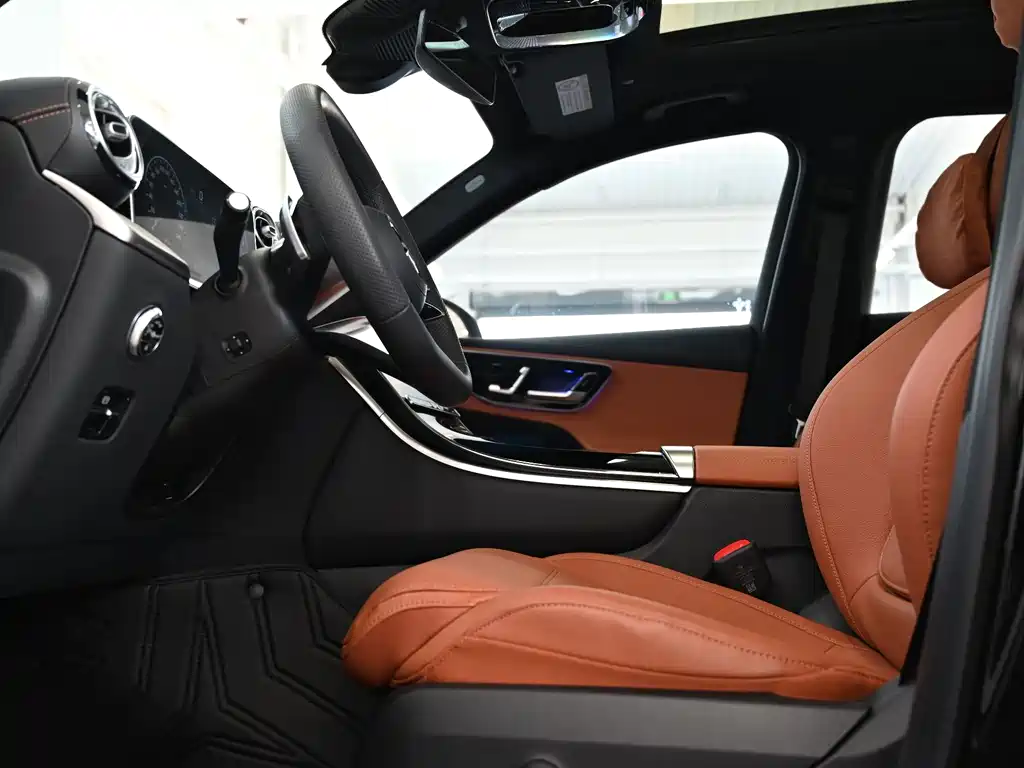 Mercedes-Benz GLC 2023 facelift GLC 300 L 4MATIC dynamic 5-seater купить на сайте DeffCars