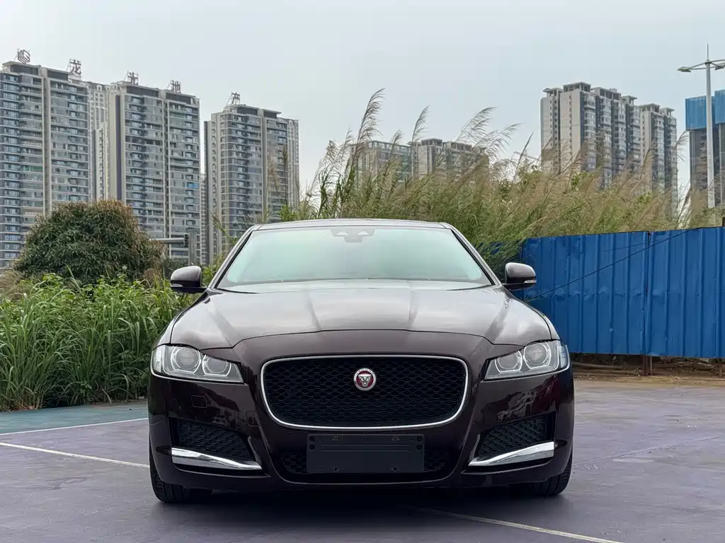 Jaguar XFL 2017 XFL 2.0T 200PS Deluxe Edition купить на сайте DeffCars