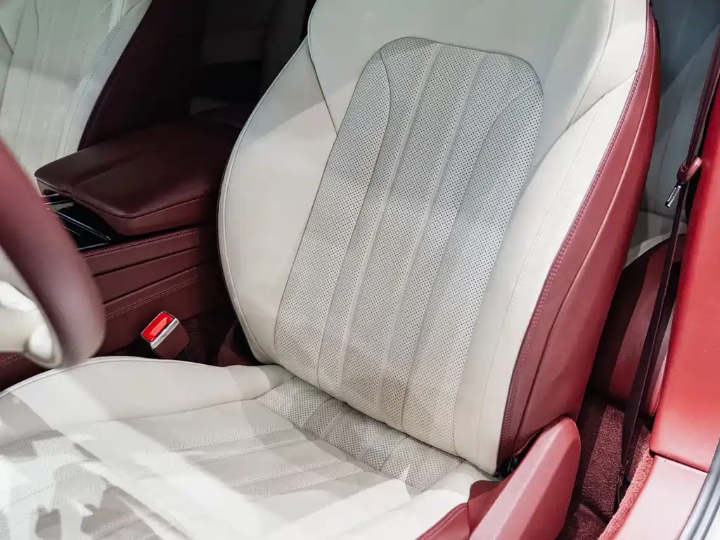 Continental 2024 4.0T GT V8 купить на сайте DeffCars