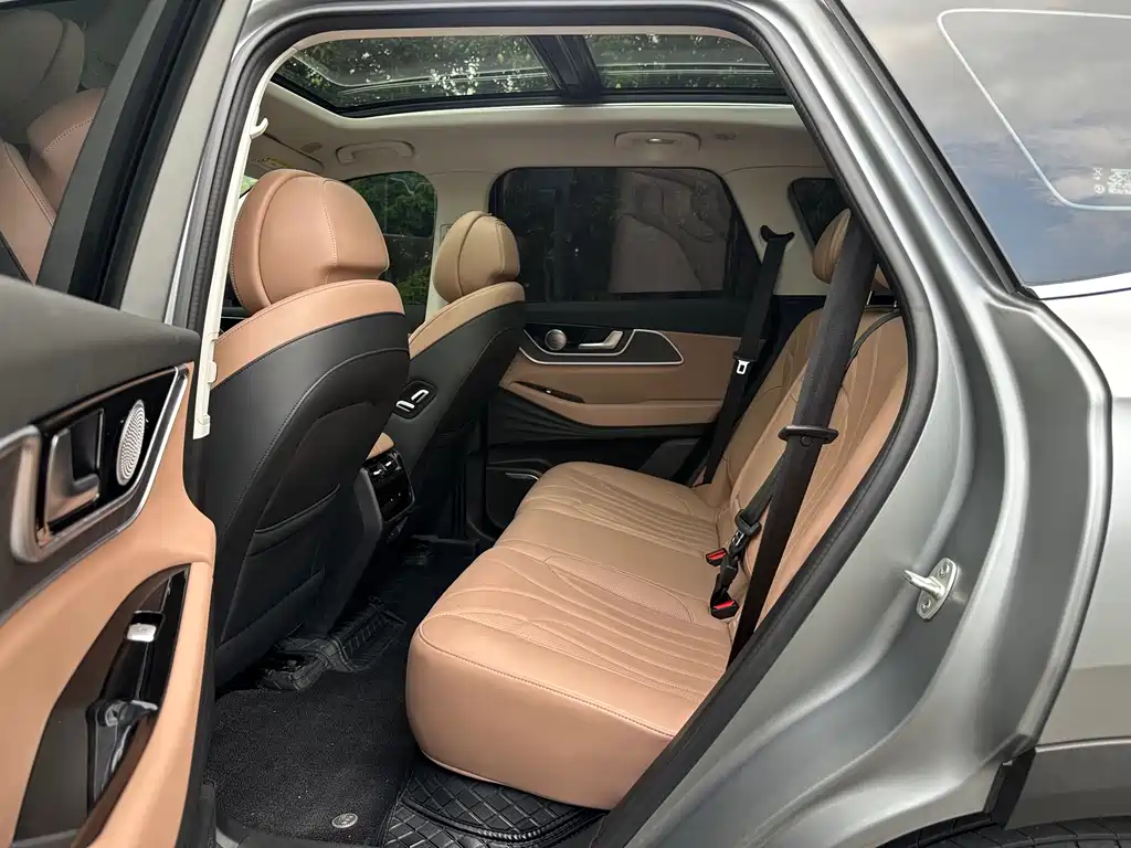 Tiggo 8L 2024 2.0T two-wheel drive premium version 5 seats купить на сайте DeffCars