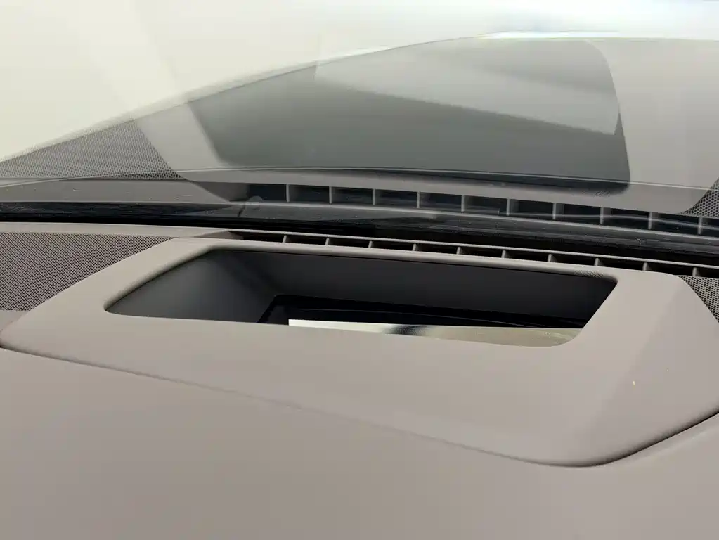 Audi A8 2024 A8L 55 TFSI quattro flagship model купить на сайте DeffCars