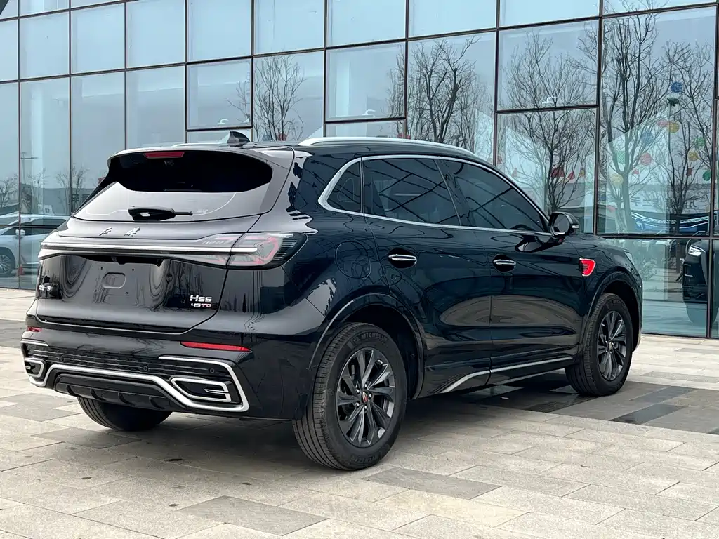 Hongqi HS5 2023 2.0T Qixiang Pro version купить на сайте DeffCars