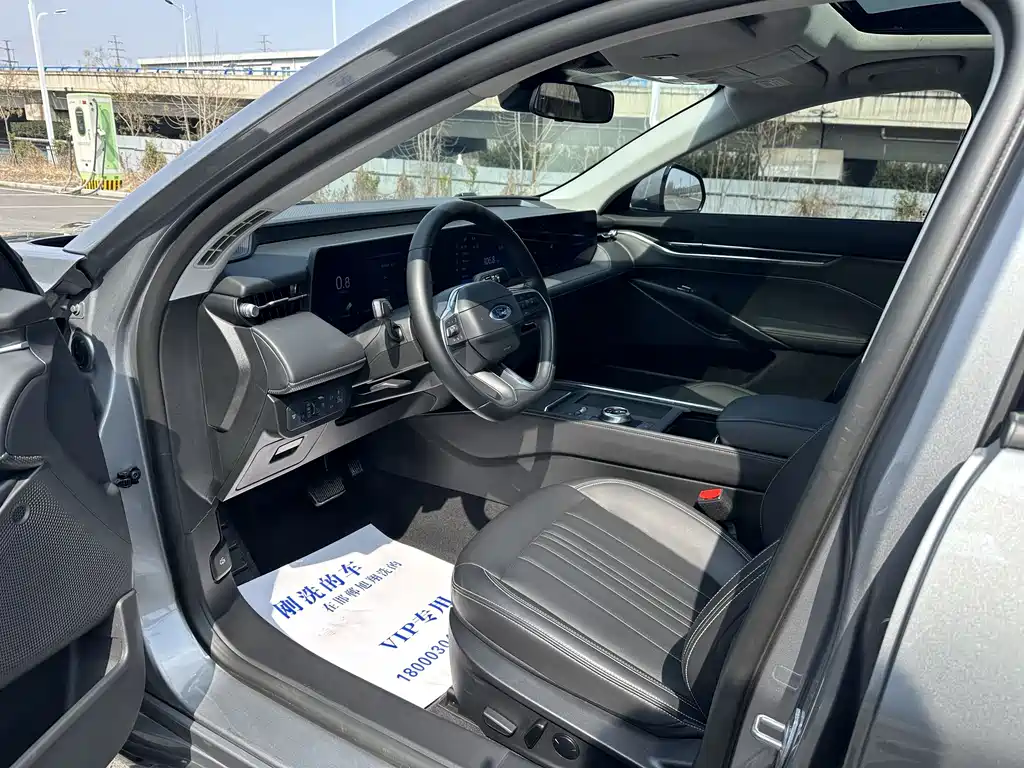 Mondeo 2025 1.5T EcoBoost Luxury купить на сайте DeffCars