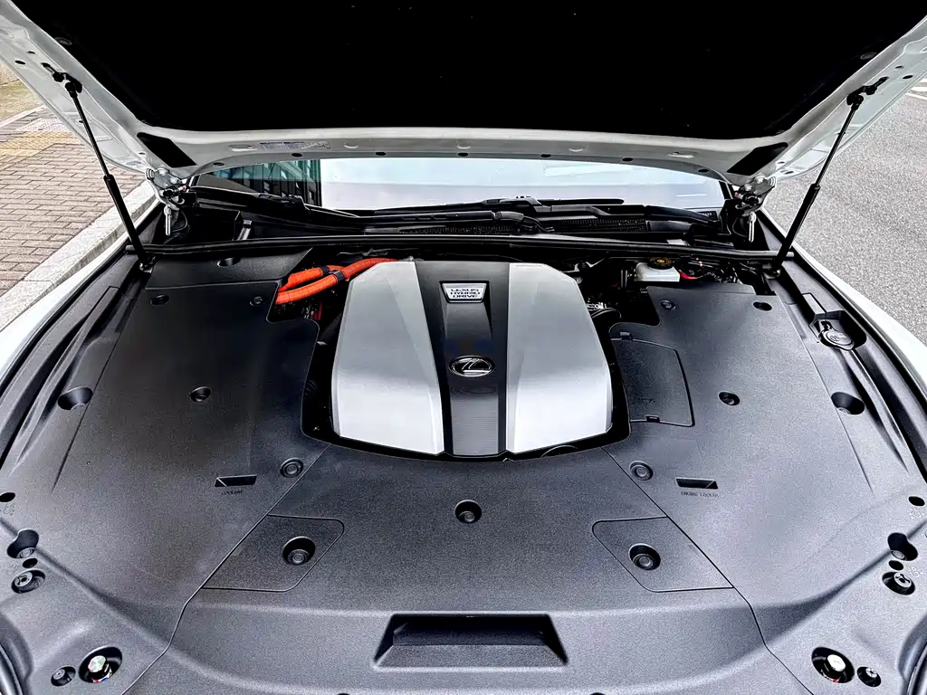 Lexus LS 2020 500h F SPORT National VI купить на сайте DeffCars