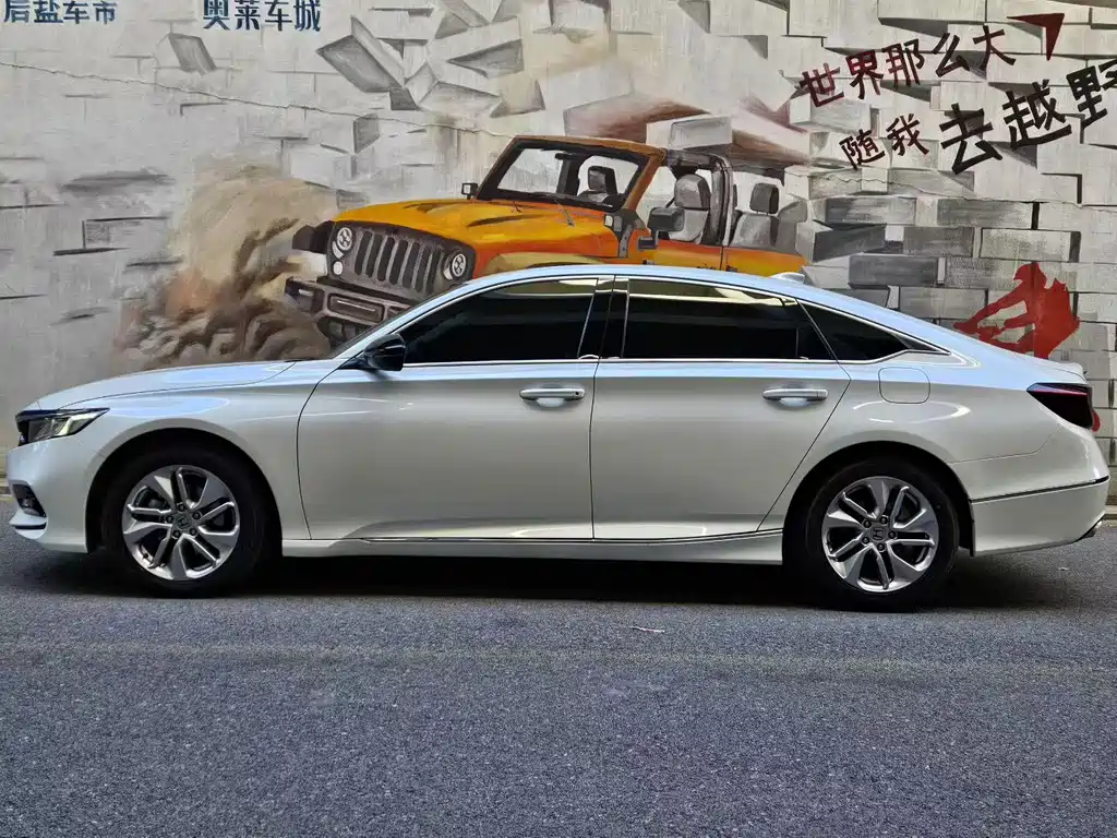 Accord 2018 260TURBO Deluxe Edition National V купить на сайте DeffCars
