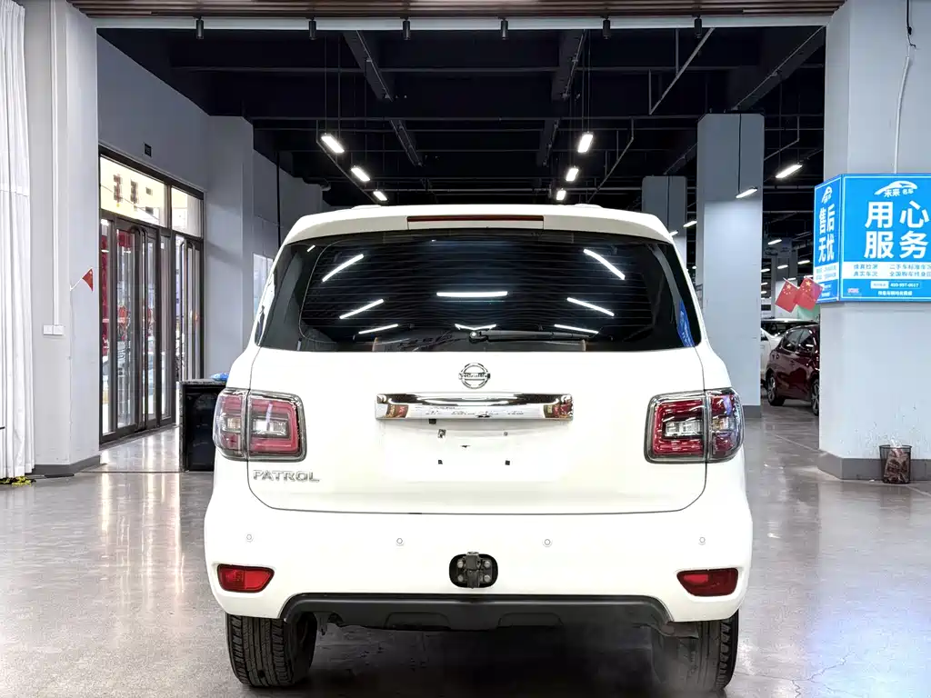 Patrol 2018 4.0L LinkedIn model купить на сайте DeffCars