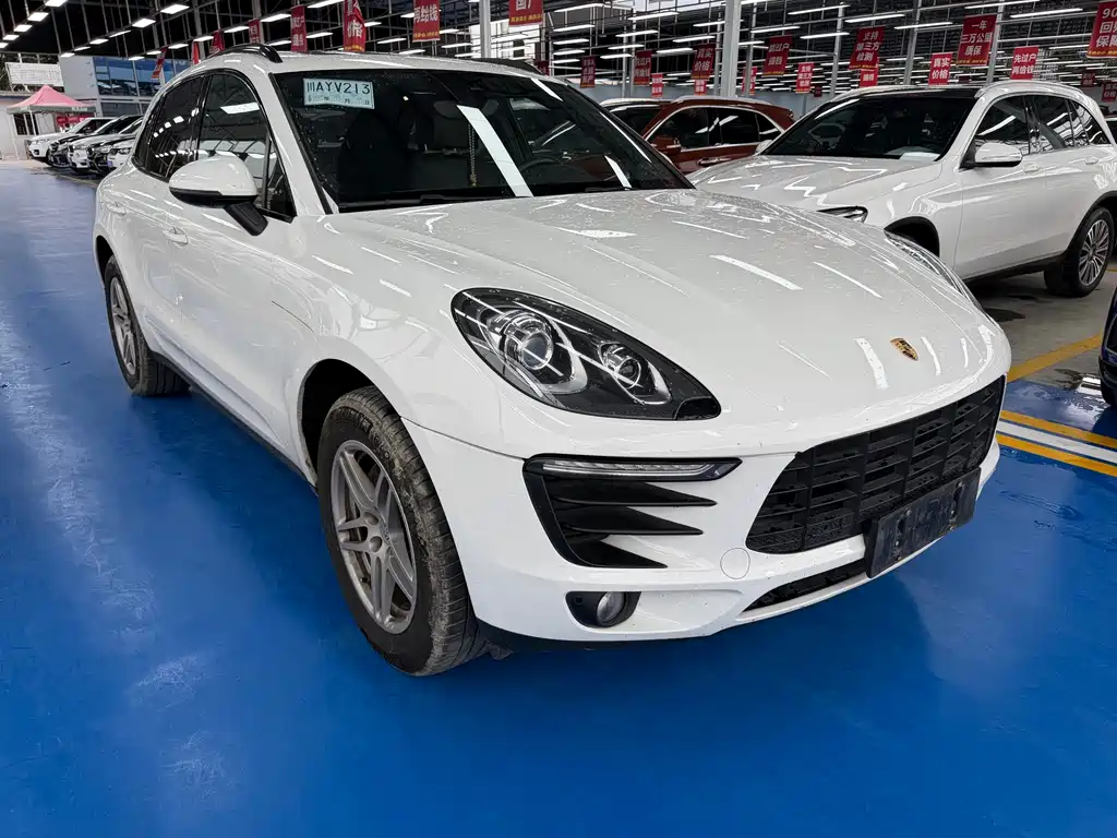 Macan 2017 Macan 2.0T купить на сайте DeffCars