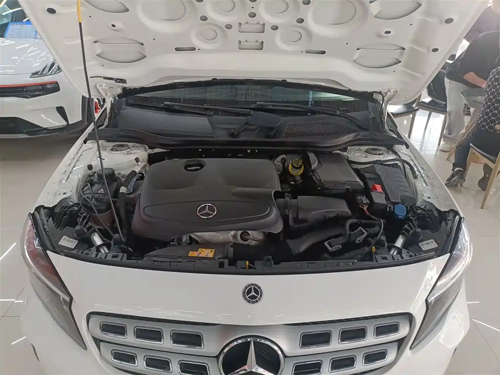 Mercedes-Benz GLA 2018 GLA 200 Dynamic купить на сайте DeffCars