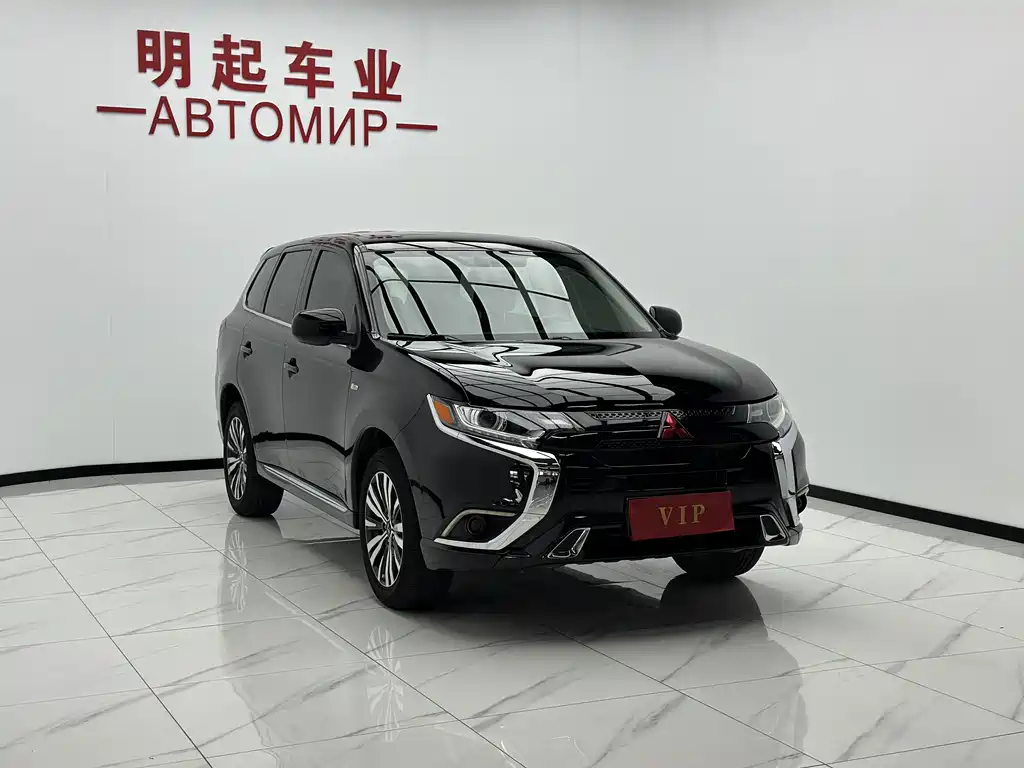 Outlander 2021 2.0L 2WD Smooth Edition 5 seats купить на сайте DeffCars