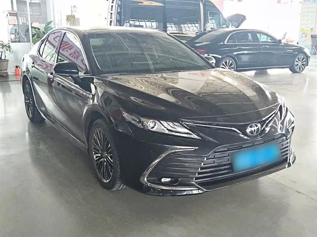 Camry 2021 2.0G Deluxe Edition купить на сайте DeffCars
