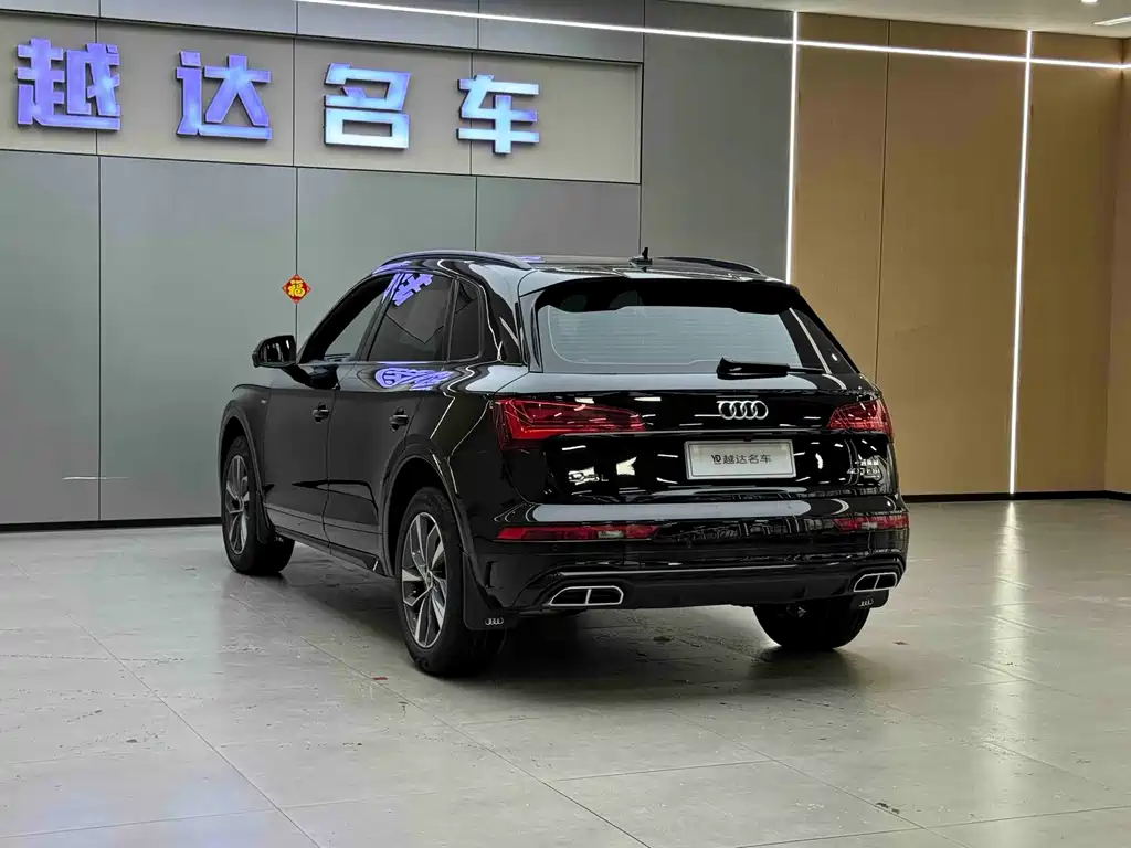 Audi Q5L 2023 40T luxury and dynamic model купить на сайте DeffCars