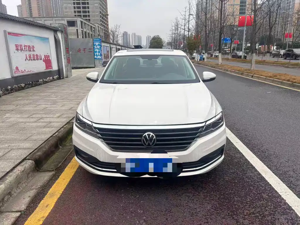 Lavida 2022 1.5L automatic fashion version купить на сайте DeffCars