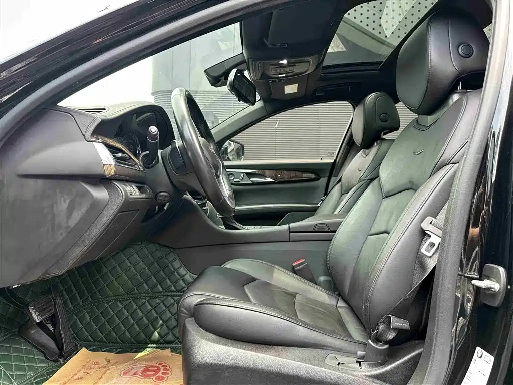 Cadillac CT6 2017 28T luxury model купить на сайте DeffCars
