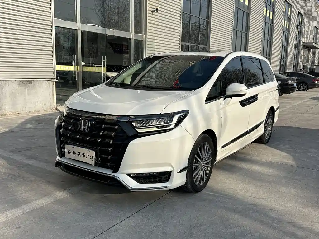 Alison 2022 2.0L e:HEV Comfort Edition купить на сайте DeffCars