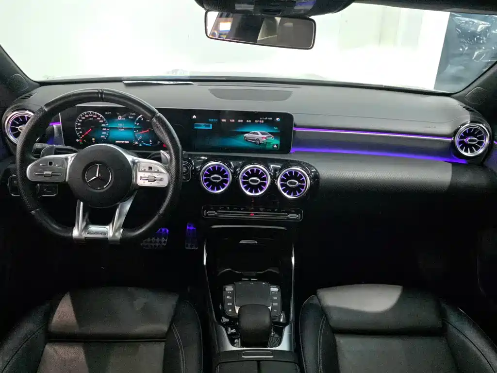 Mercedes-Benz A-Class AMG 2020 AMG A 35 L 4MATIC купить на сайте DeffCars