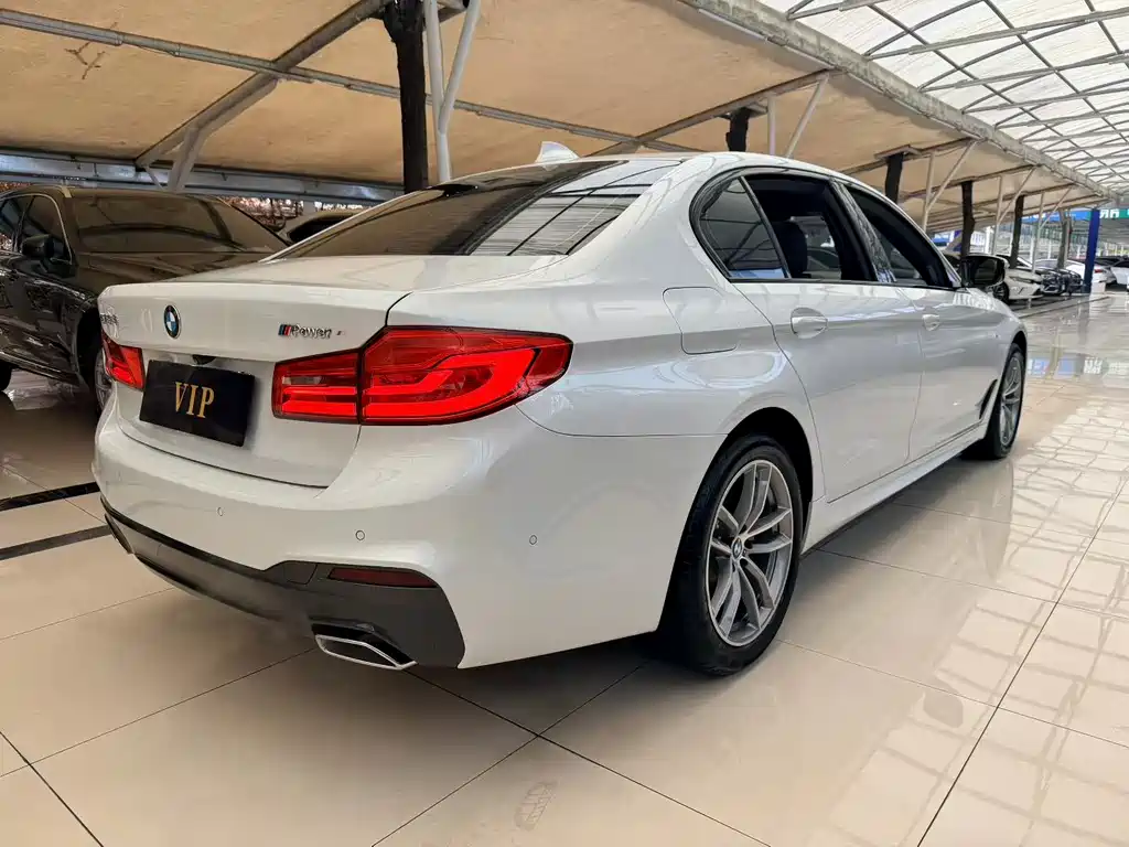 BMW 5 Series 2019 525Li M Sports Package купить на сайте DeffCars