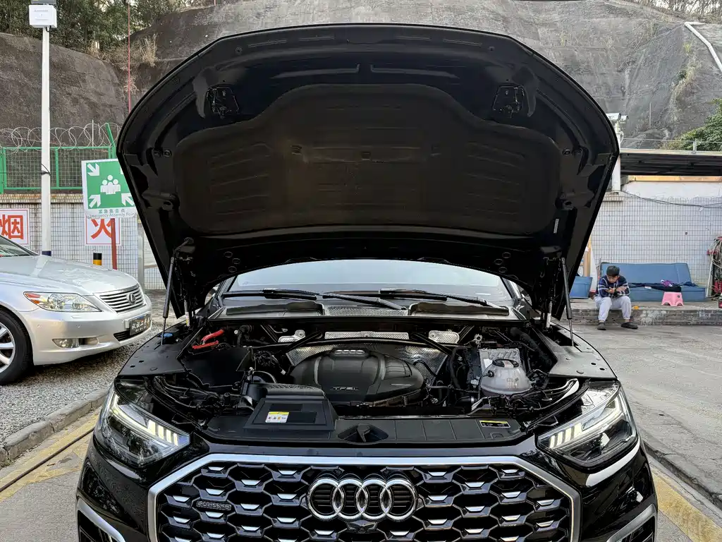 Audi Q5L Sportback 2022 facelift 45 TFSI luxury model купить на сайте DeffCars