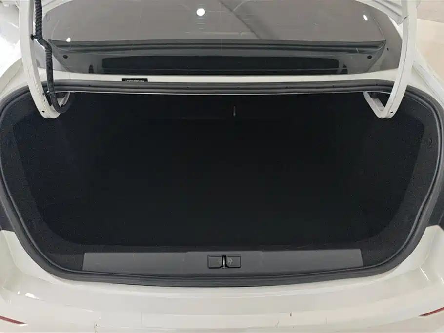 Peugeot 408 2020 360THP 10th Anniversary Premium Edition купить на сайте DeffCars